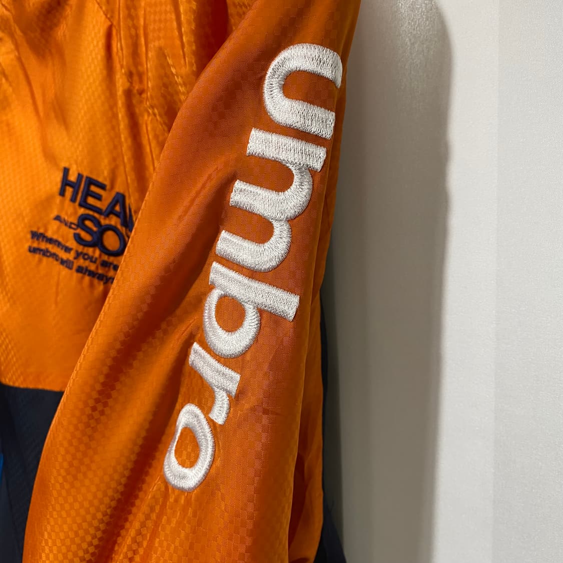 엄브로 윈드브레이커 상품이미지6