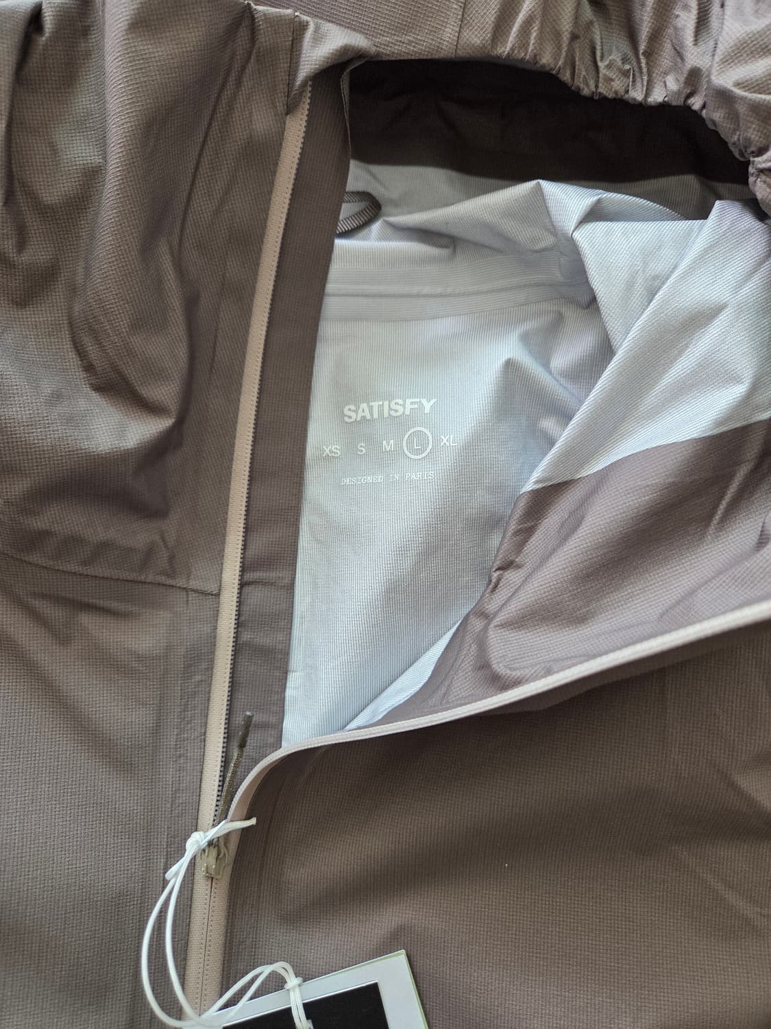 Satisfy 새티스파이 퍼텍스 3L 레인자켓 라지 팔콘 상품이미지3