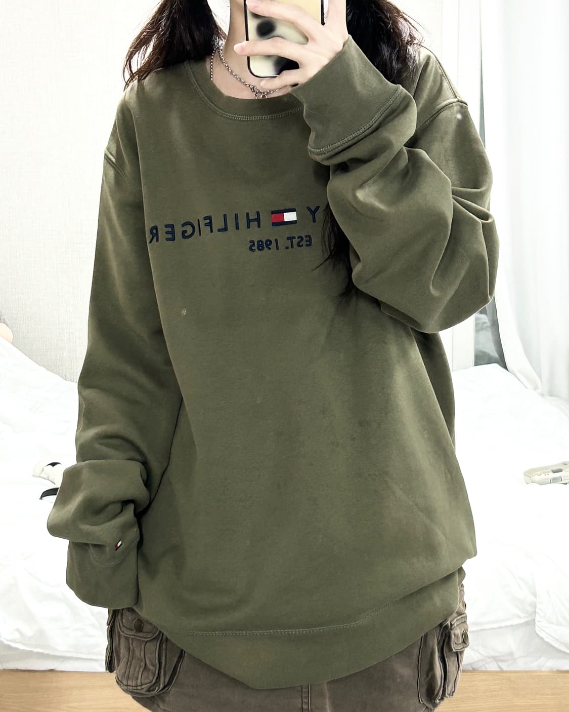 타미힐피거 빅로고 카키 맨투맨 상품이미지4