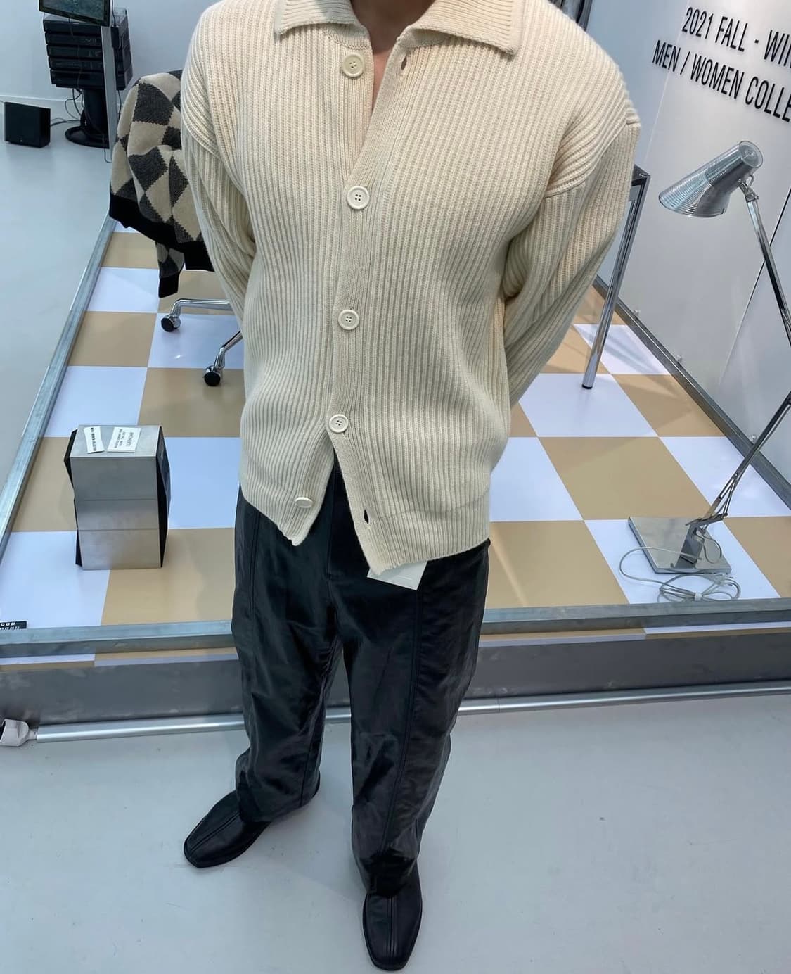 [M] 아모멘토 버튼업 카라 니트 가디건 아이보리 상품이미지2