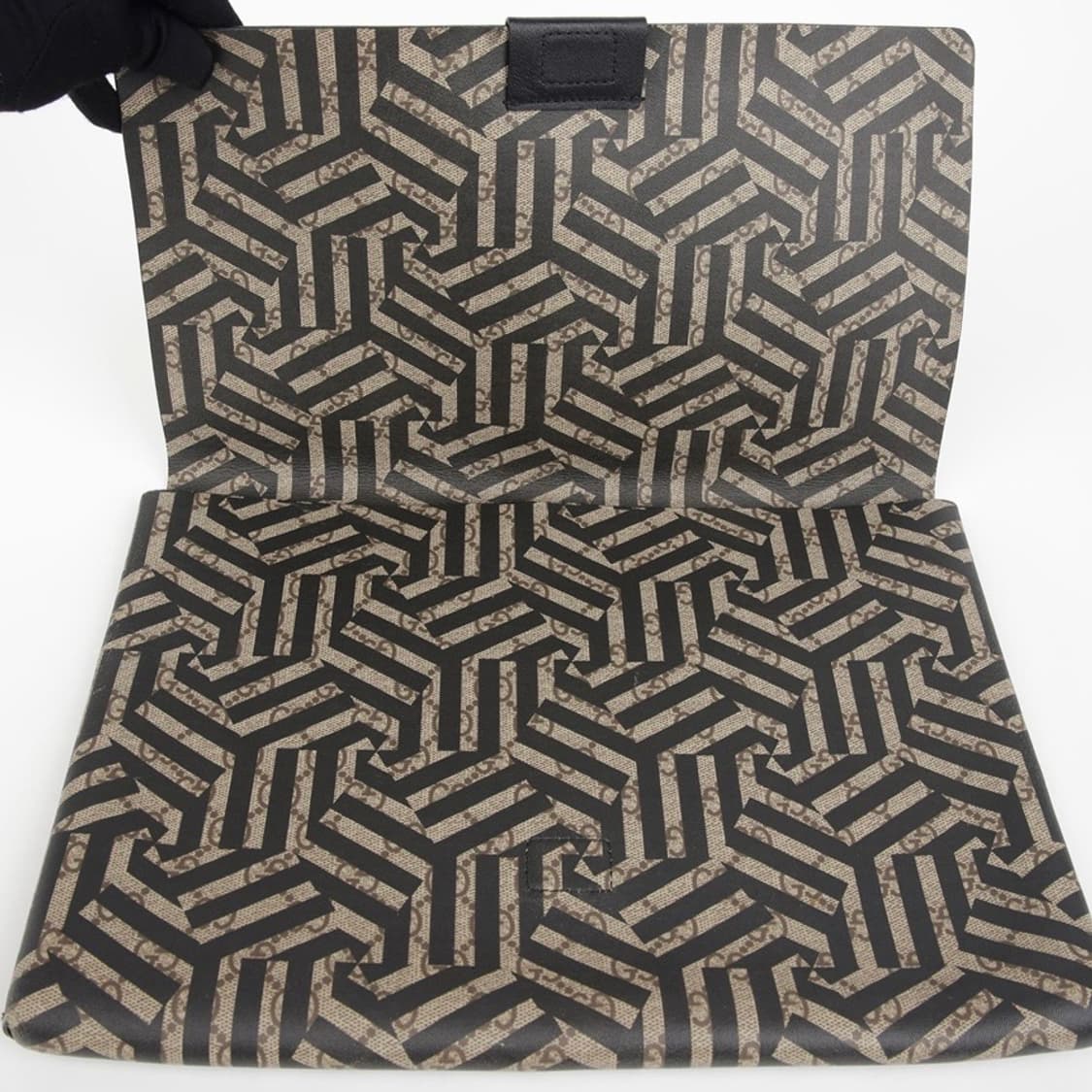 구찌 GG로고 수프림 포트폴리오 클러치백 상품이미지6