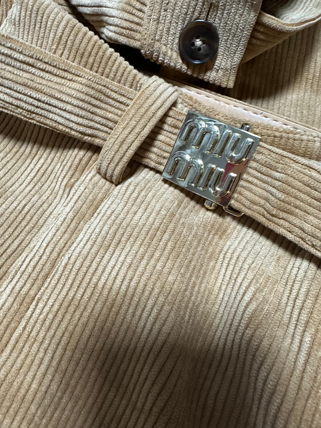 (최종가격) 미우미우 코듀로이 투피스 오늘까지 택포 상품이미지3