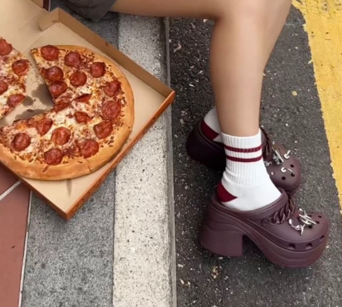 크록스 플랫폼 클로그 버건디 240 상품이미지4