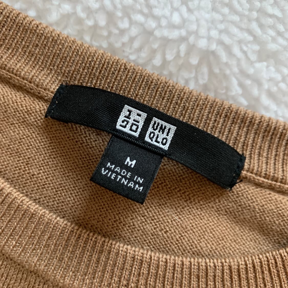 일본 유니클로 울 100  라운드 니트 상품이미지5