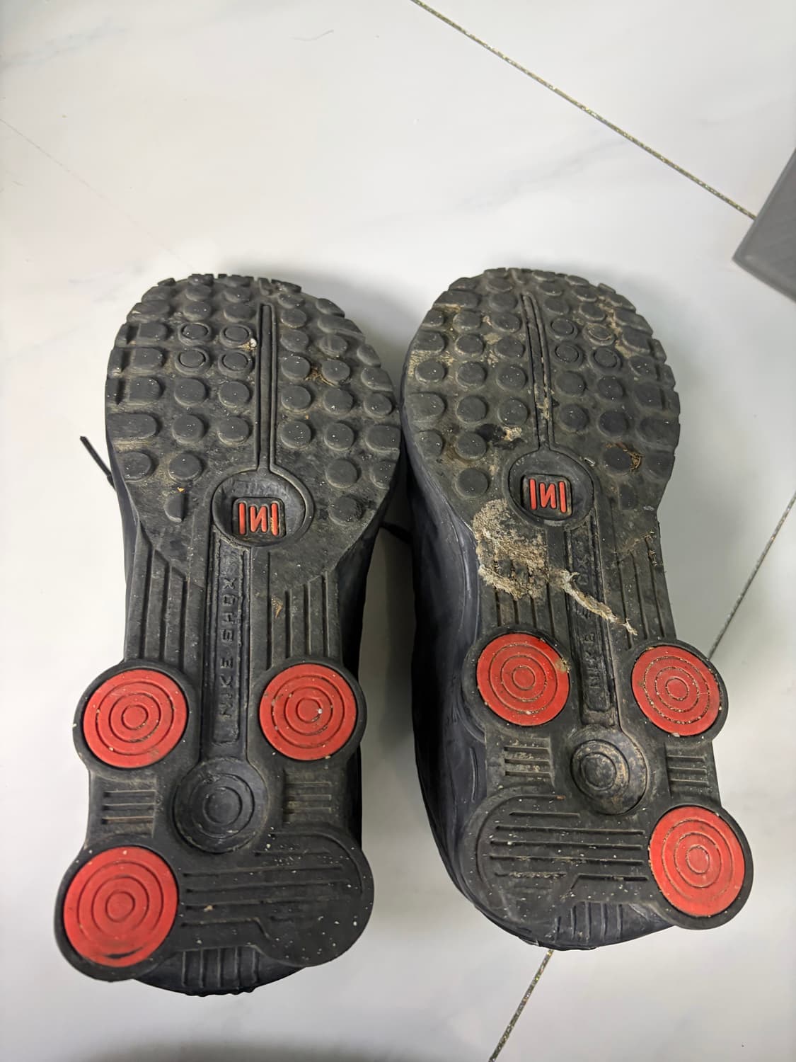 나이키 샥스 r4 상품이미지6