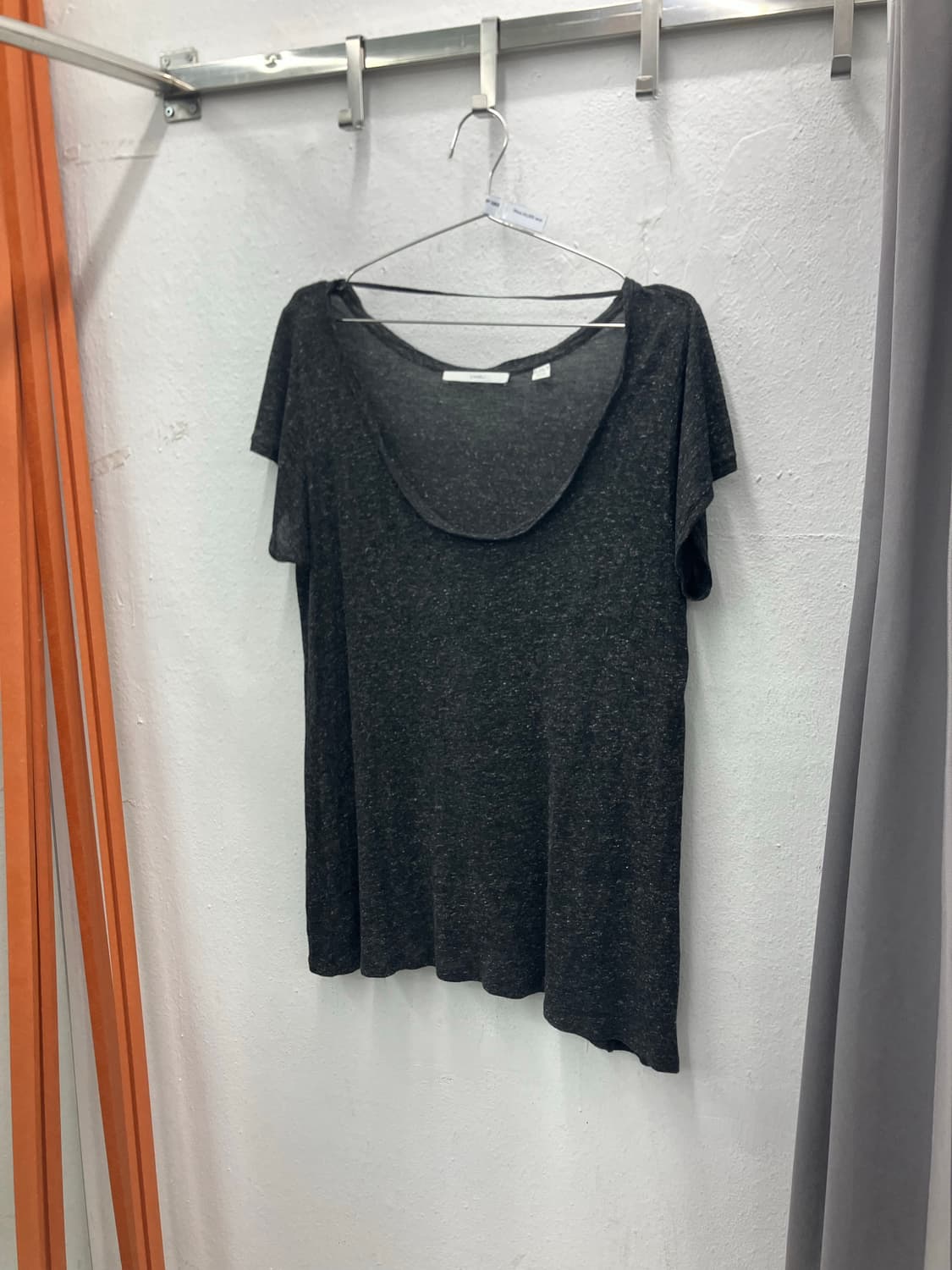 라운드넥 빈티지 반팔티셔츠 상품이미지1