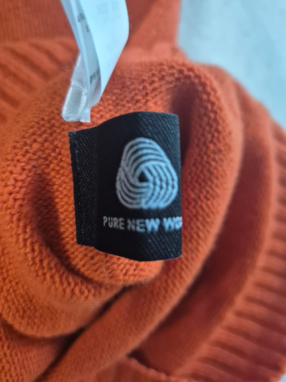 건지울른스 홀가먼트 메리노 울 스웨터(오렌지, L) 상품이미지5