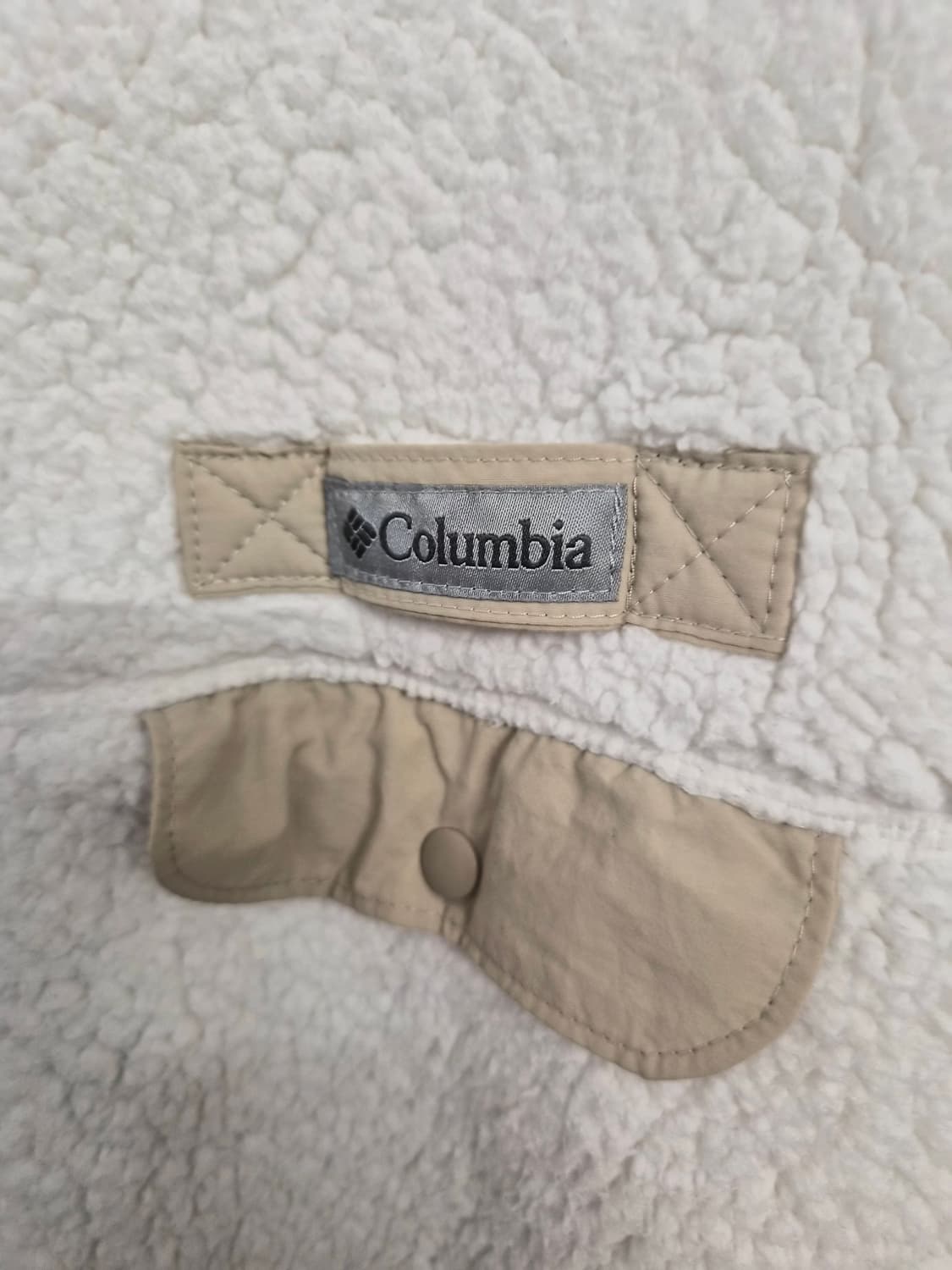 L/100) 컬럼비아 아이보리  플리스 점퍼 팝니다 상품이미지3