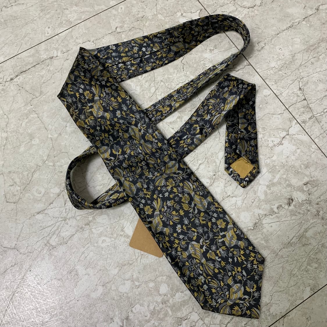 생로랑 앤틱 플라워 패턴 자수 실크 넥타이 빈티지 입생로랑 상품이미지6