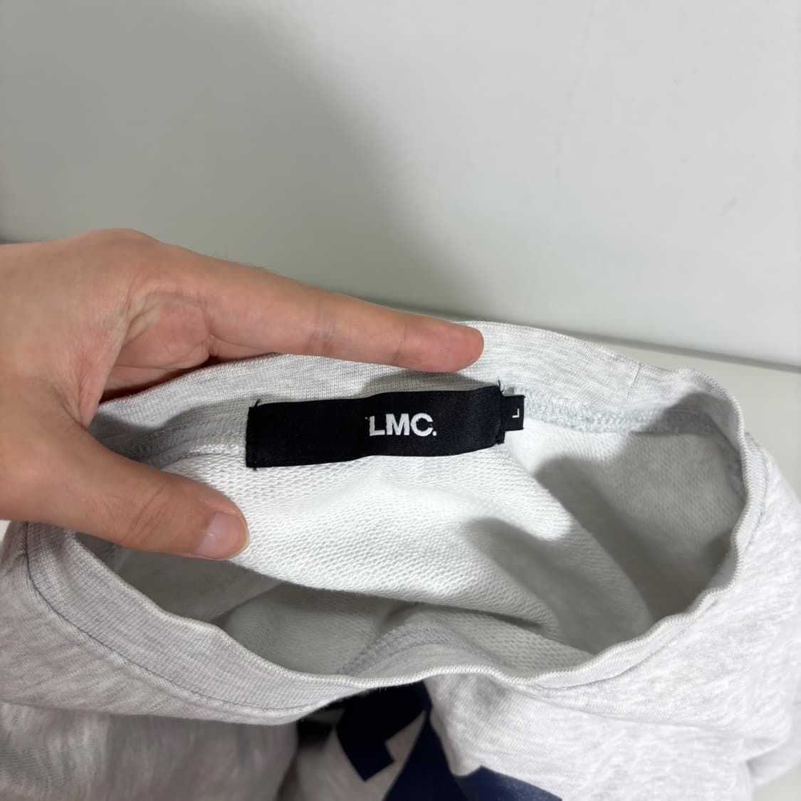 L LMC 엘앰씨 멜란지그레이 오버핏 빅프린팅 스웻맨투맨 상품이미지4