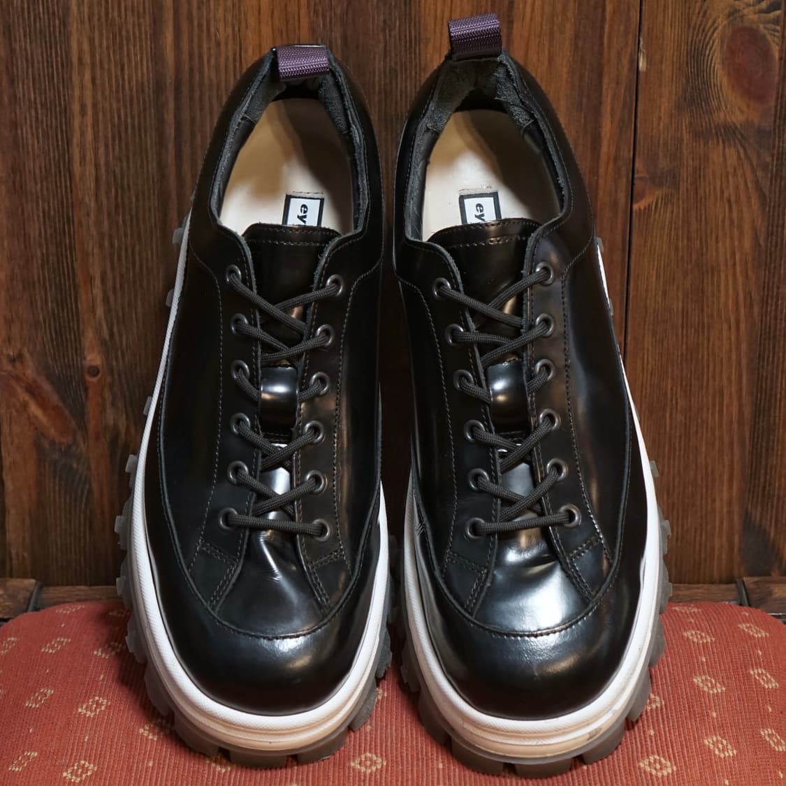 이티스 X Hm 레더 청키 스니커즈 상품이미지3