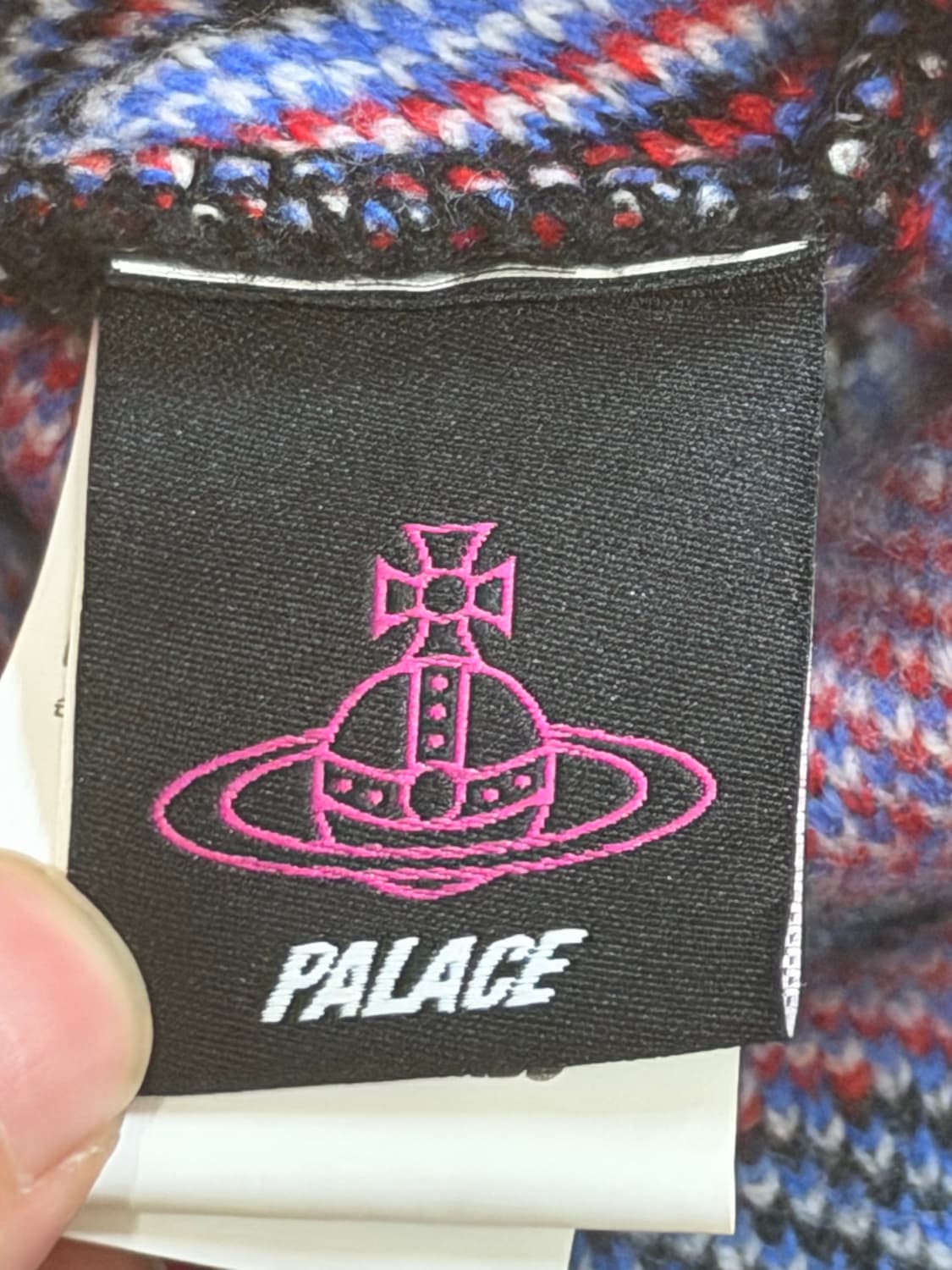 팔라스 x 비비안웨스트우드 이어플랩 비니 상품이미지2