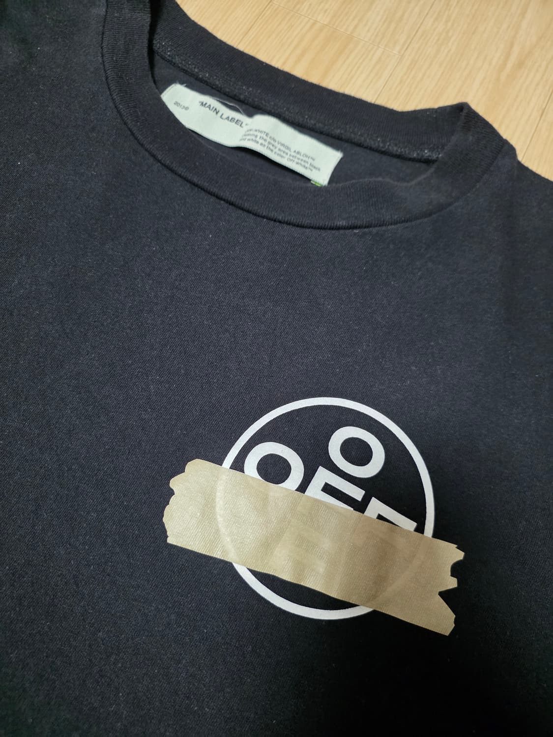 (정품) 오프화이트 L 반팔티 오버핏 (총장 83, 가단 70) 상품이미지4