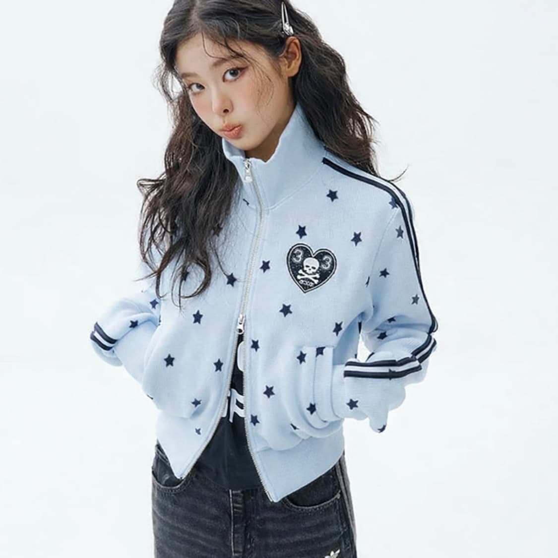 셋업이엑스이 STAR SPORTY ZIP-UP 크롭 집업 베이비블루 상품이미지1