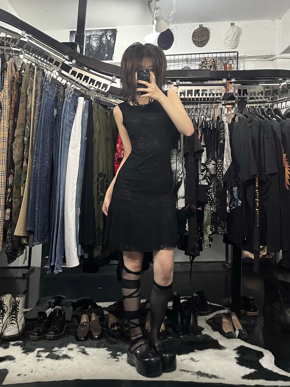 블랙 플라워 나시 원피스 상품이미지1