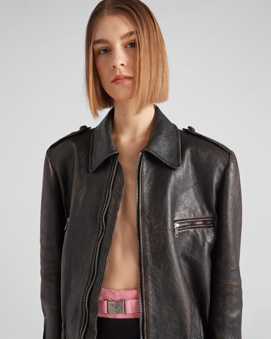 프라다 빈티지 이펙트 가죽자켓 38 상품이미지1