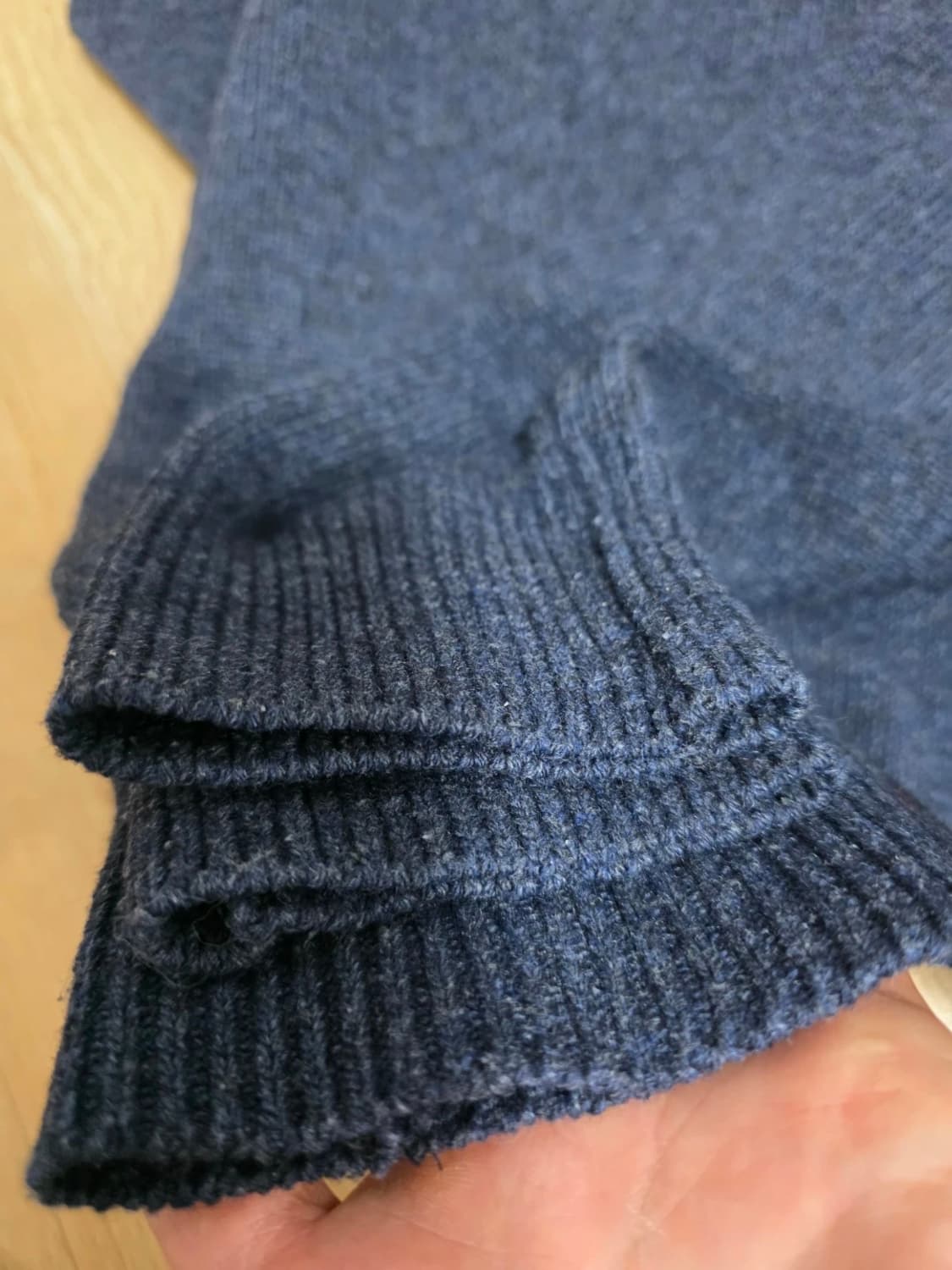 에이카화이트 빅로고 울니트 L 상품이미지7