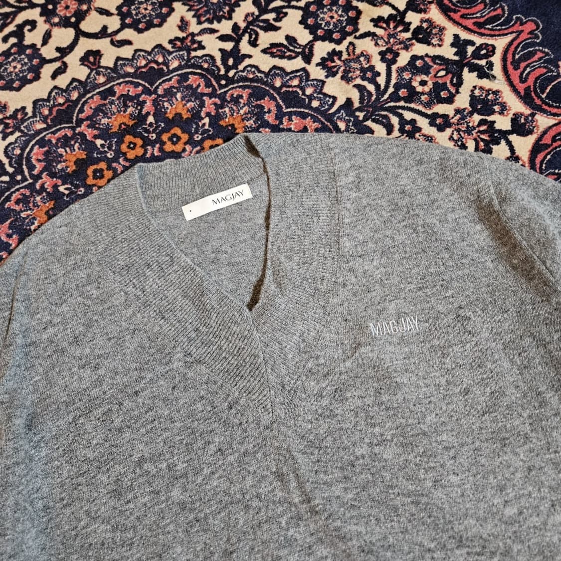 매그제이(MAGJAY) 소프트 캐시미어 울 혼방 니트 상품이미지2