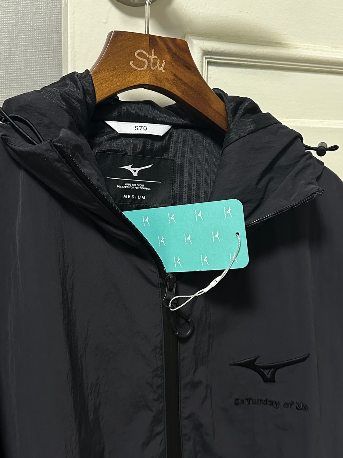 STU X Mizuno 콜라보 바람막이 블랙 M 상품이미지3