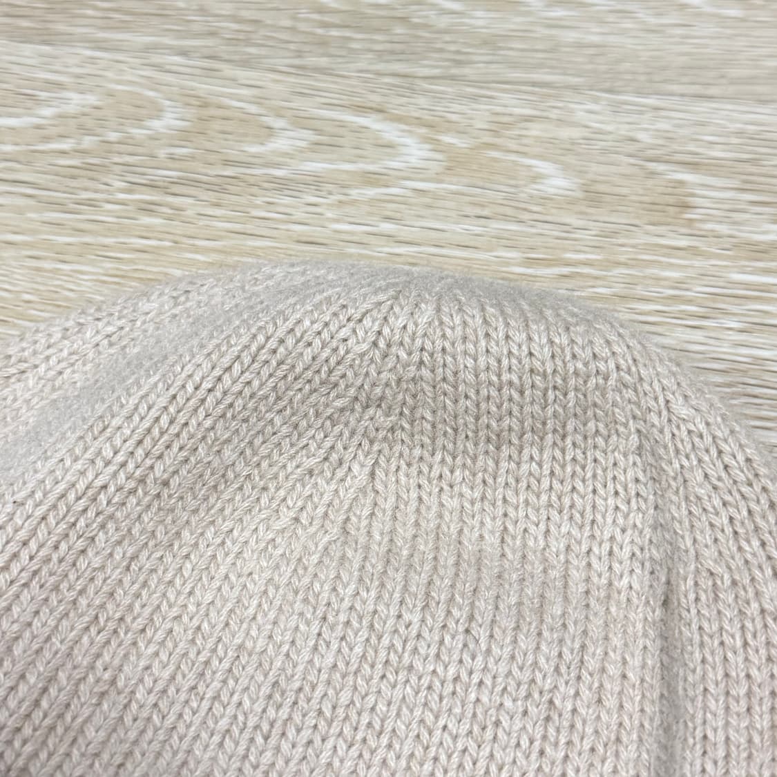 [미사용/OS] 샤넬 CC로고 캐시미어 비니 아이보리 상품이미지3