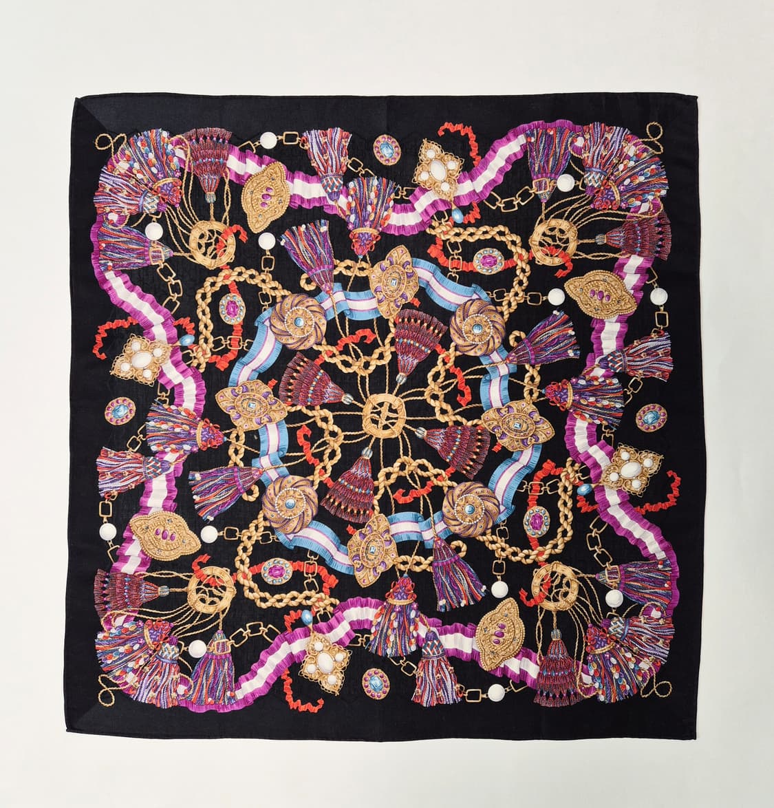 셀린느 타슬 블랙 쁘띠 스카프 머플러 손수건  상품이미지1