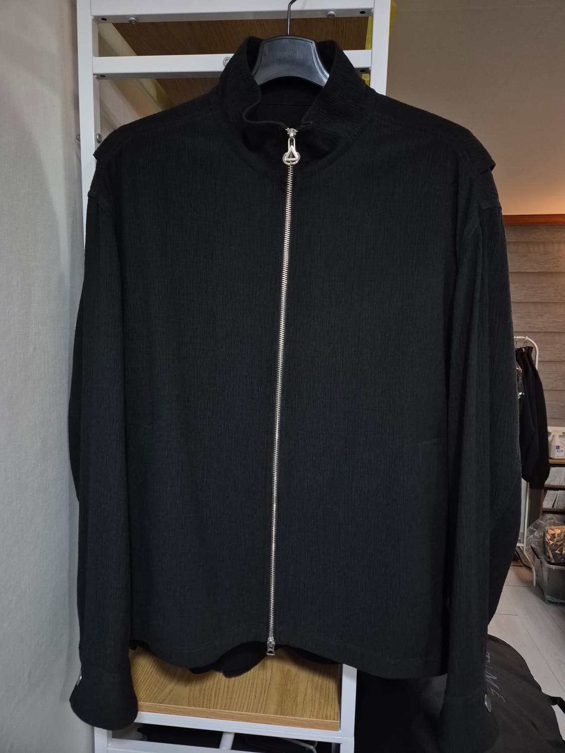 솔리드옴므 크링클 하이넥 점퍼 자켓 52 카키 상품이미지1