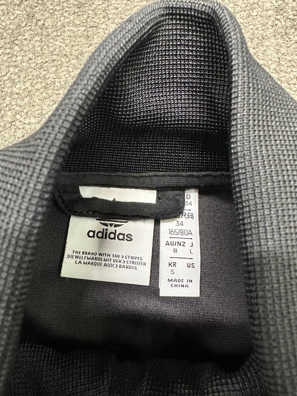 아디다스 벨벳 트랙 탑 블랙 S 상품이미지5