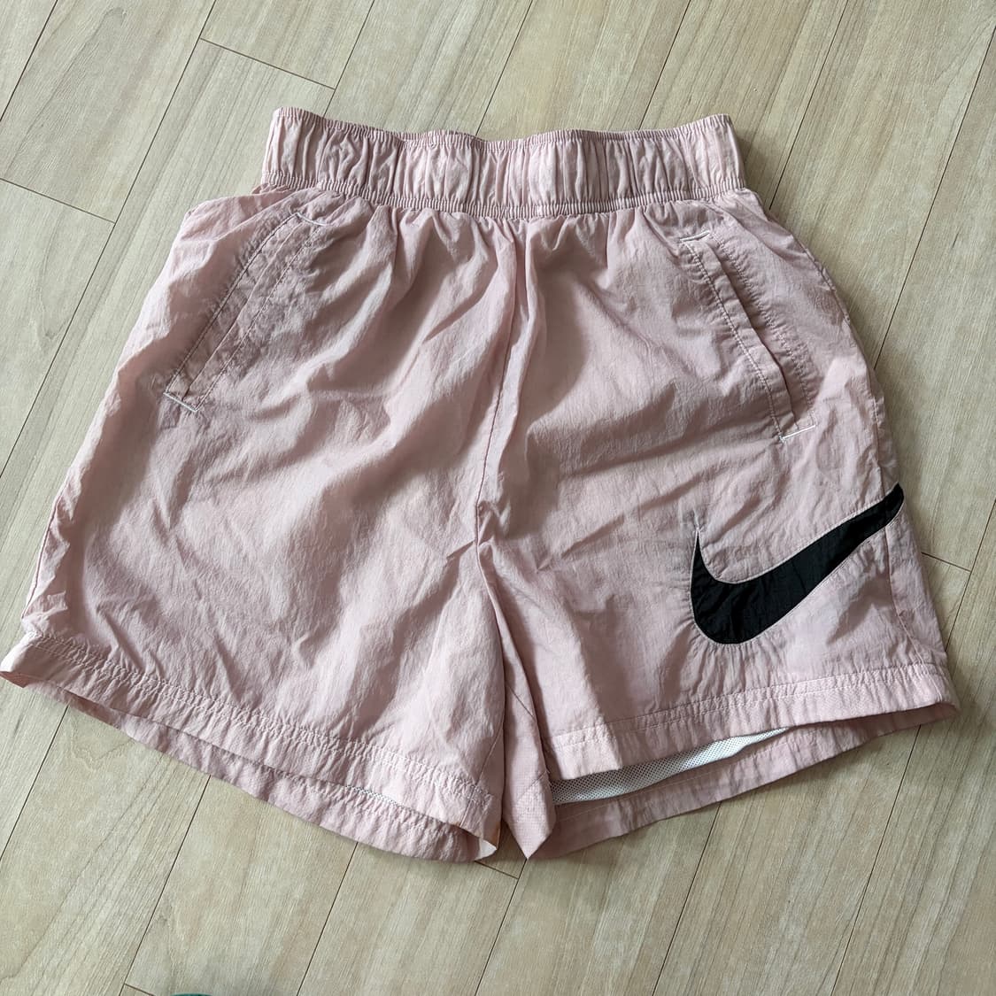 나이키 스우시 우븐 핑크 반바지 s 상품이미지1