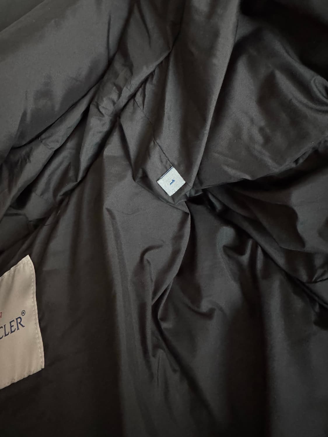 몽클레어 패딩 상품이미지4