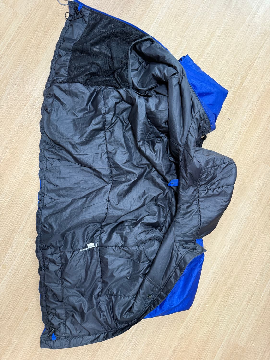 파타고니아 패딩 블루 상품이미지3