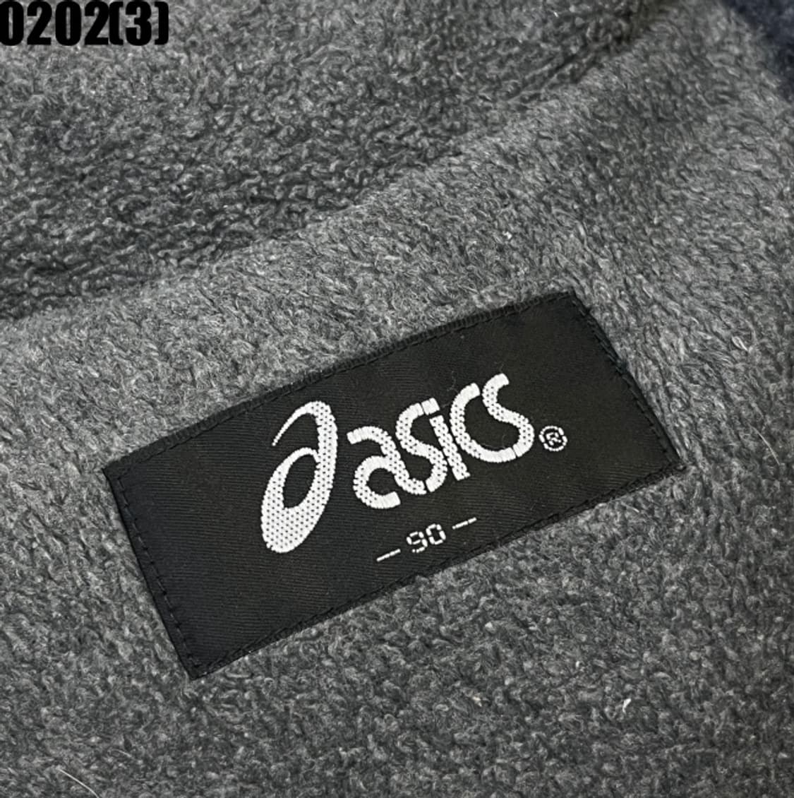 아식스 패딩 조끼 상품이미지2