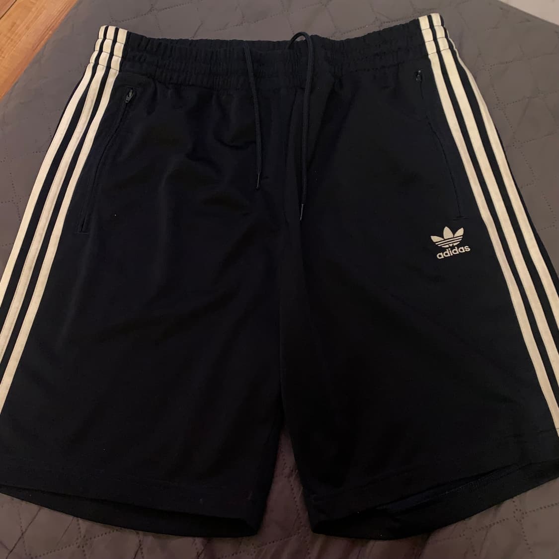 아디다스 반바지 2XL 상품이미지1