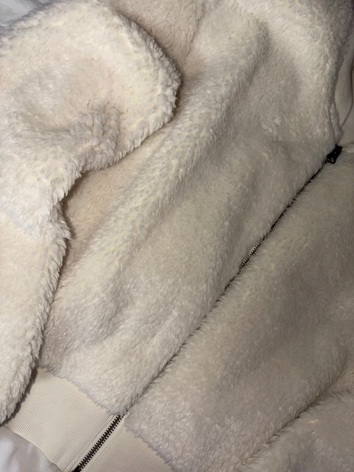 유니클로 크림 퍼 세미크롭 자켓 갸루 히메갸루 오네갸루 상품이미지3