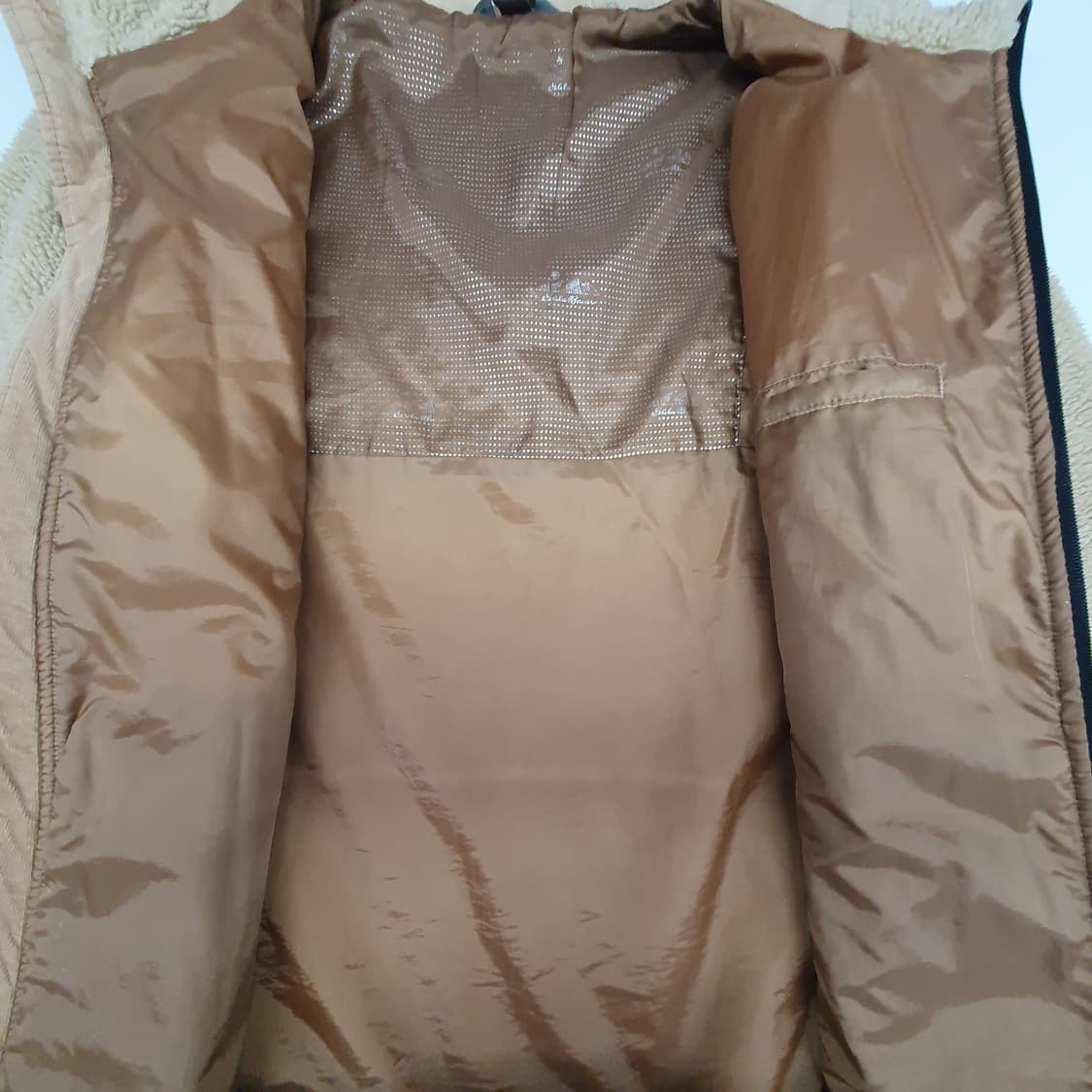 에디바우어 뽀글이 후드 집업 상품이미지3