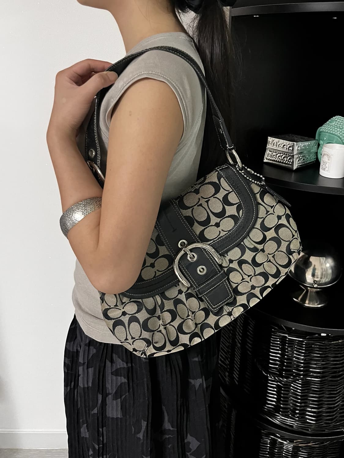 코치 COACH monogram buckle bag 상품이미지1