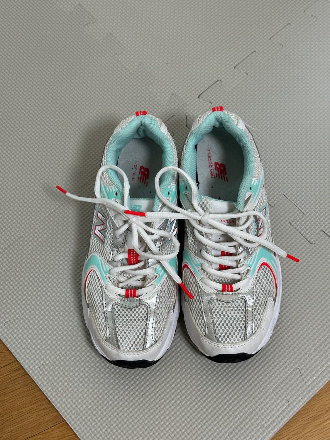 (230mm) 뉴발란스 530 화이트 더콰이즈 turquoise 상품이미지1