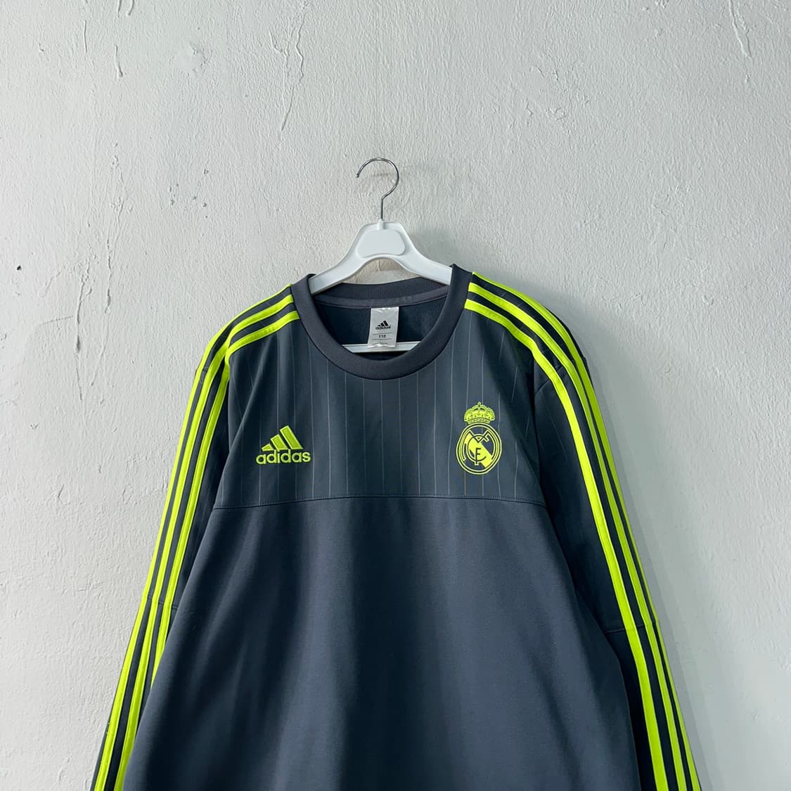 아디다스 레알마드리드 스웨트탑 트랙탑 110 상품이미지2