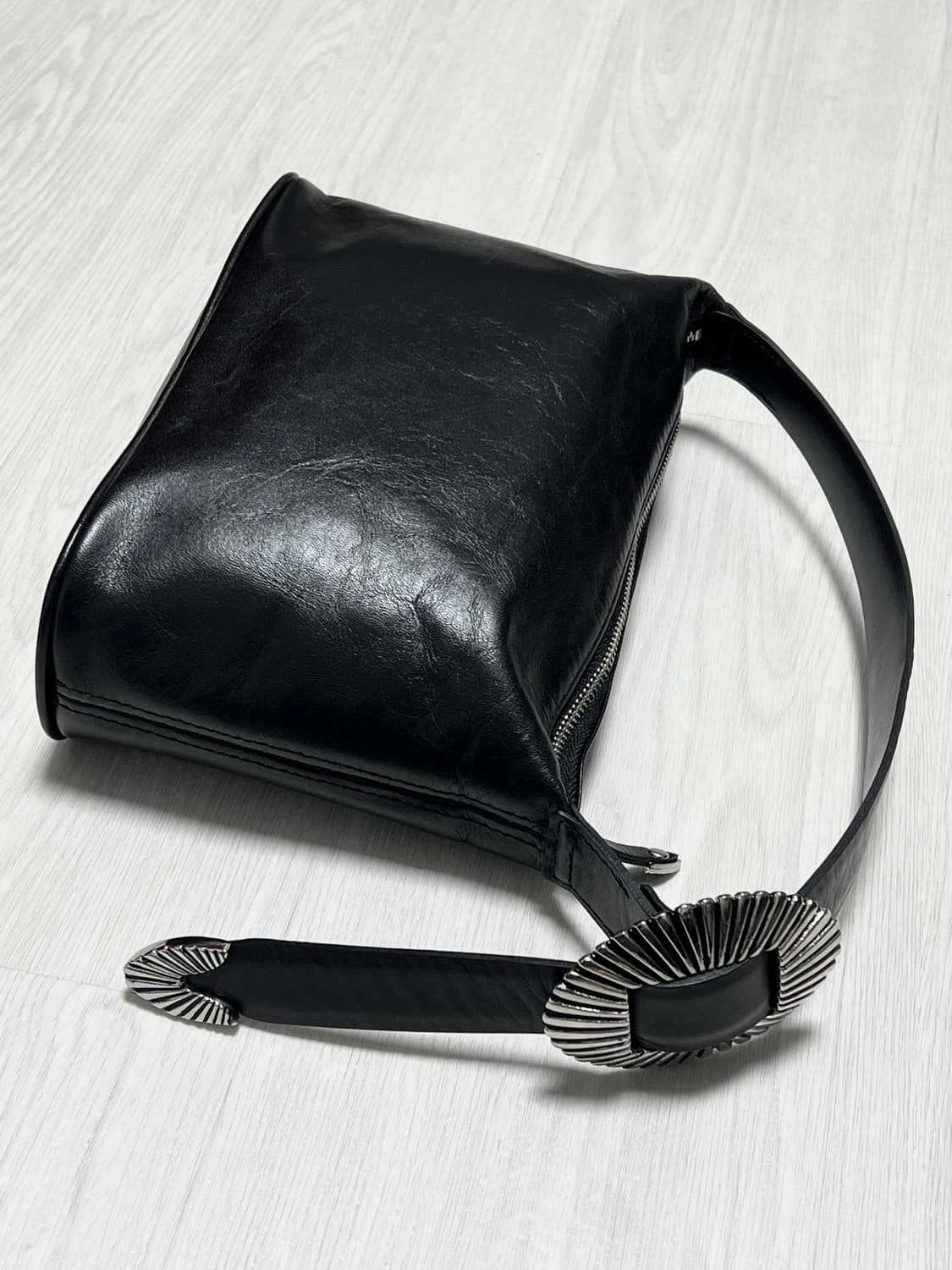 토가 투 레더 미니 백 25FW 상품이미지4