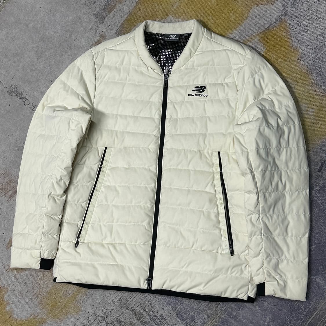 뉴발란스 구스다운 경량패딩 m 상품이미지1