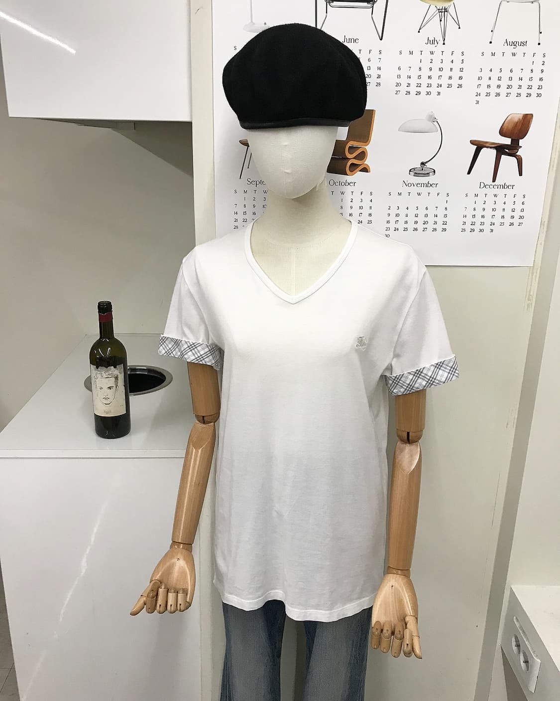 버버리 로고 브이넥 반팔티 상품이미지6
