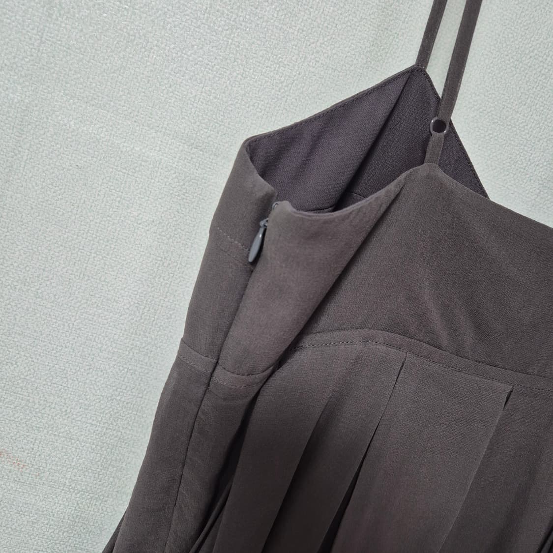 클럽모나코  브라운 끈나시 플레어 원피스 상품이미지5