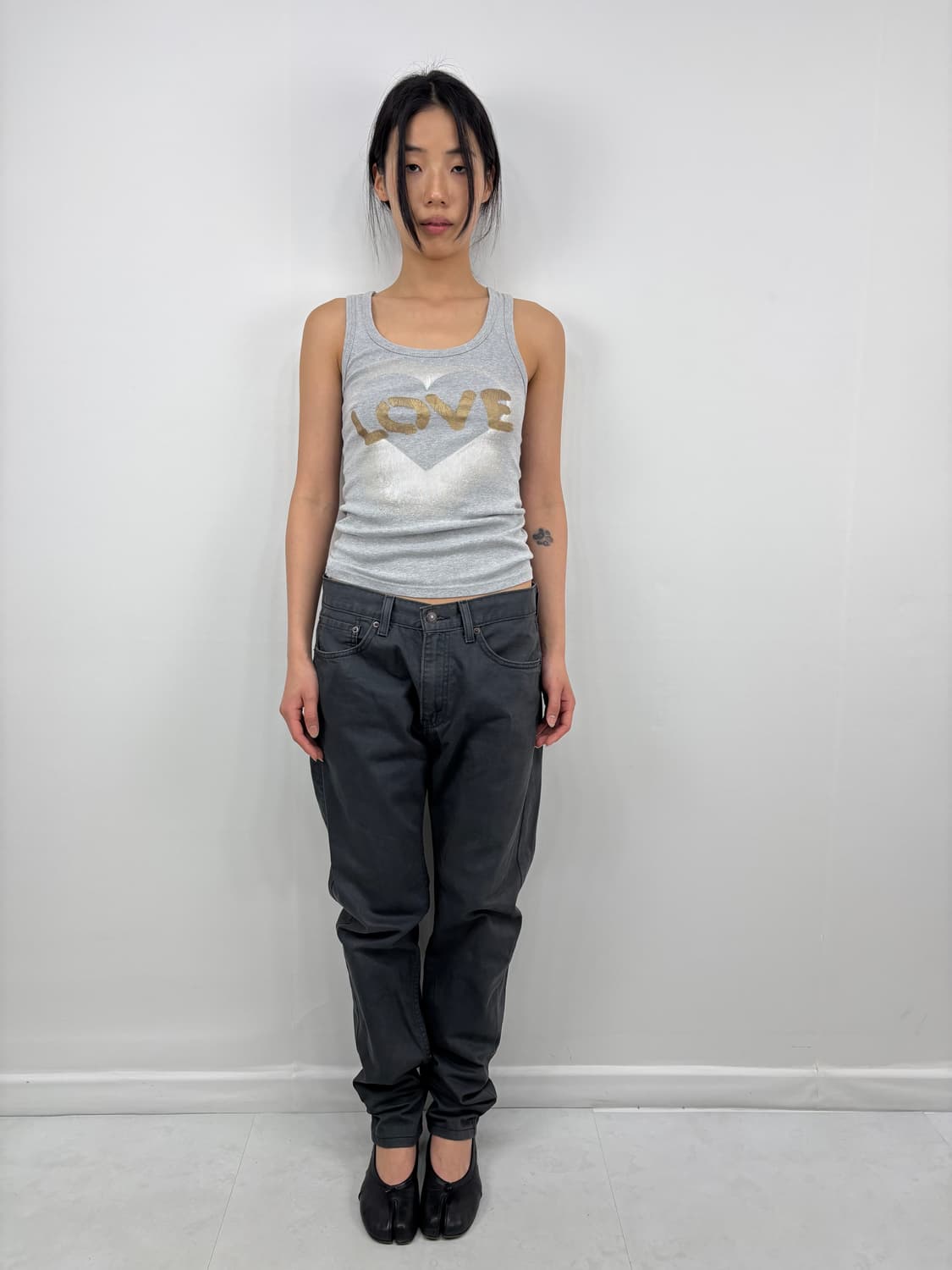 LOVE SLEEVELESS LIGHT GRAY 상품이미지3