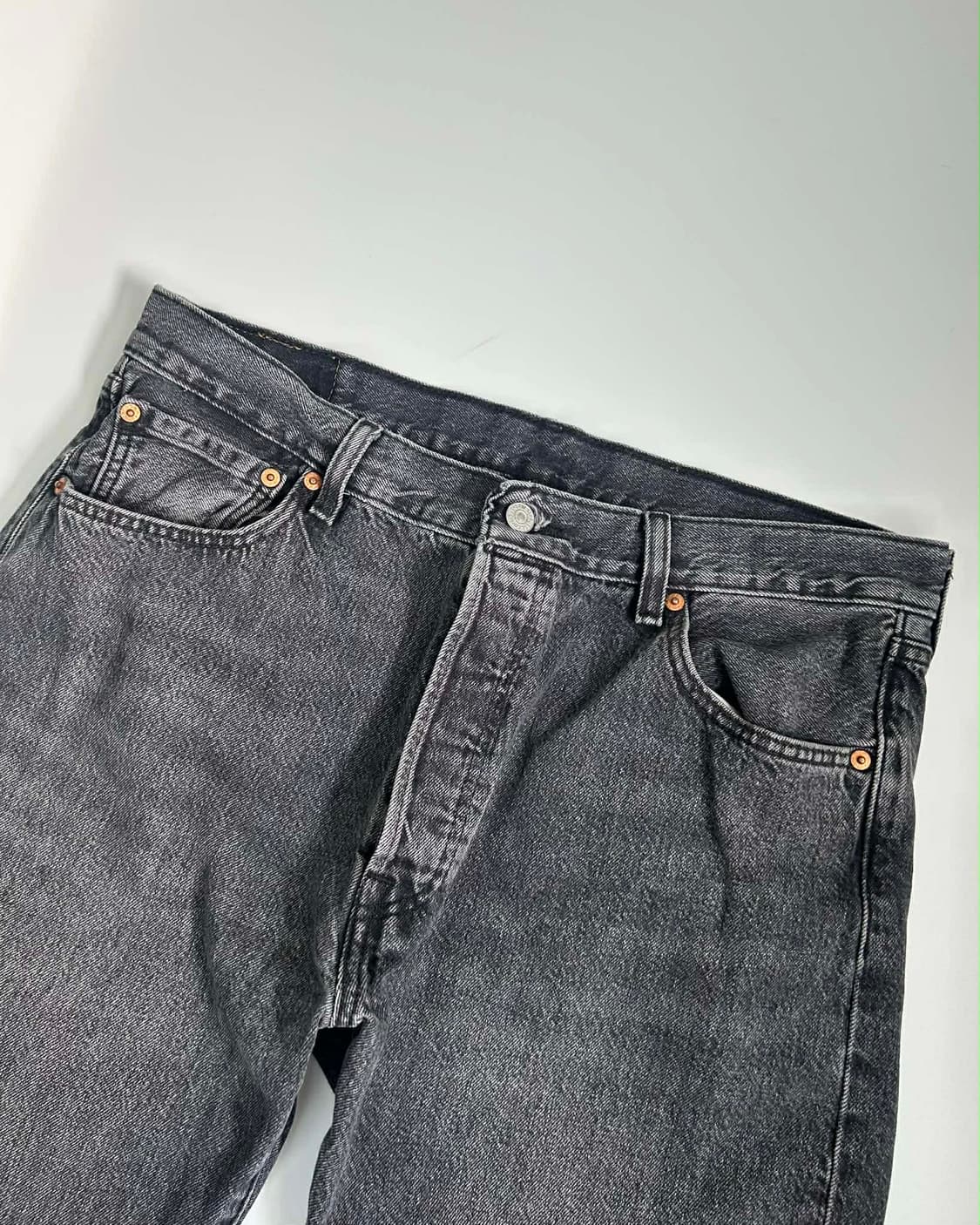 [36/32] 리바이스 501 블랙 워시드 데님 팬츠 상품이미지5