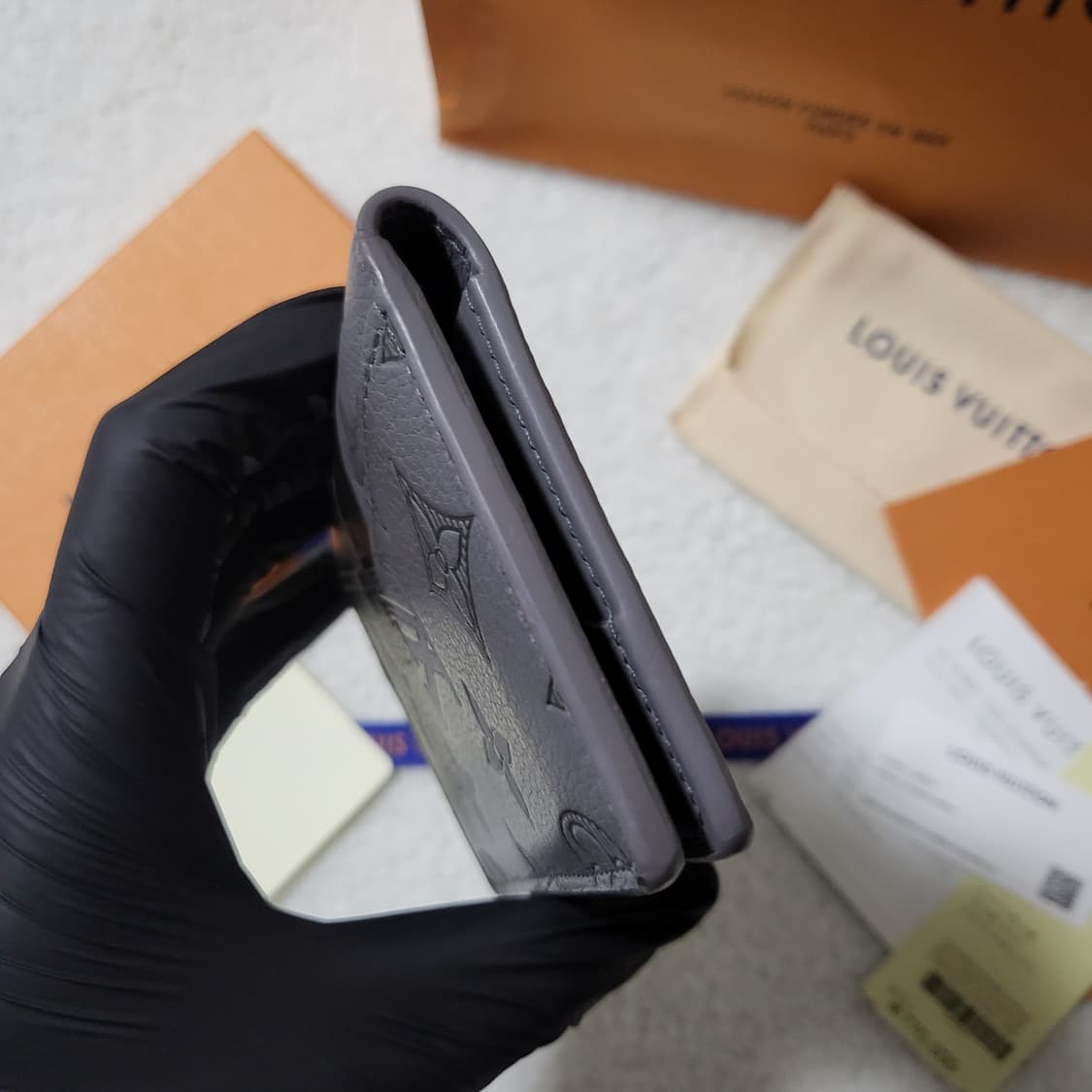 [신형/풀구성] 루이비통 쉐도우 오거나이저 카드지갑 그레이  상품이미지7