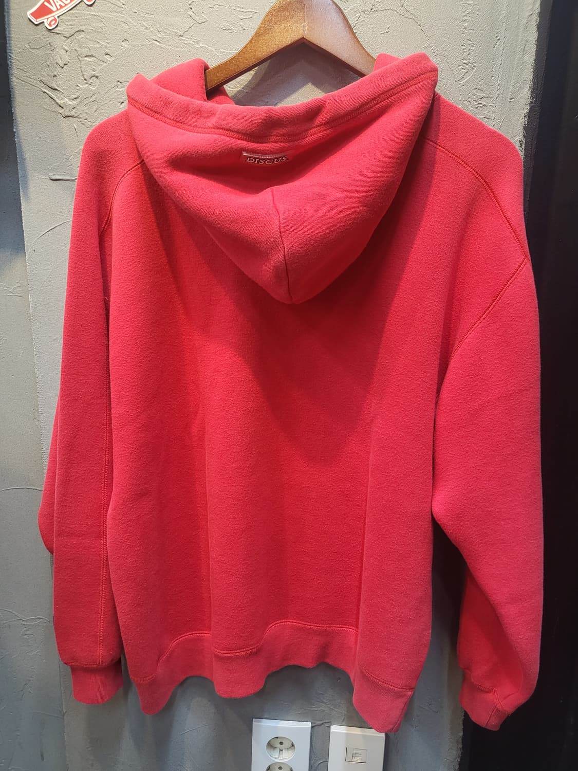 Discus 빨간색 후드티 상품이미지3