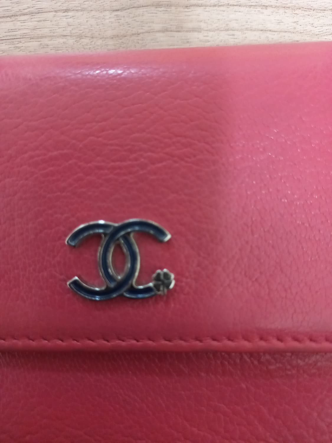 샤넬 럭키 크로바 반지갑 상품이미지3