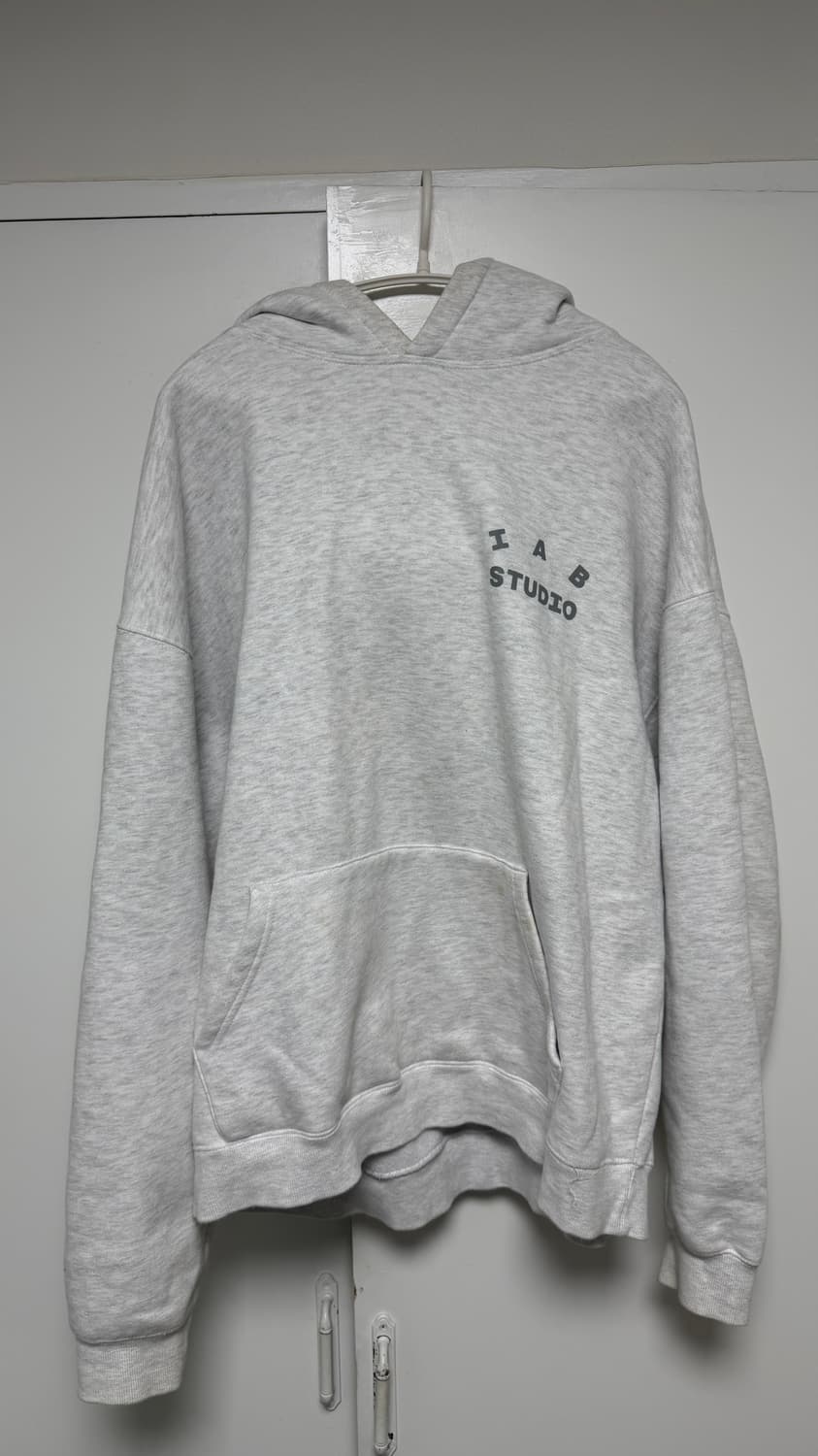 아이앱 스튜디오 후드티 라이트 그레이 상품이미지2