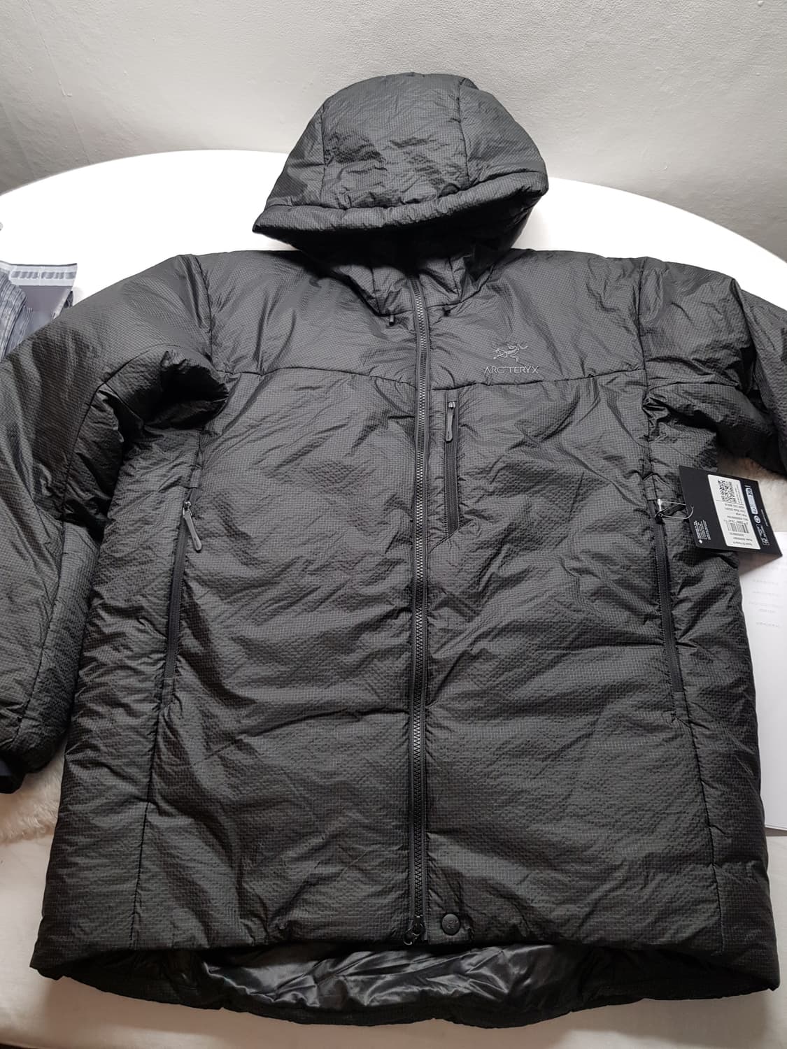 아크테릭스 누클리아이sv L 새상품 상품이미지2