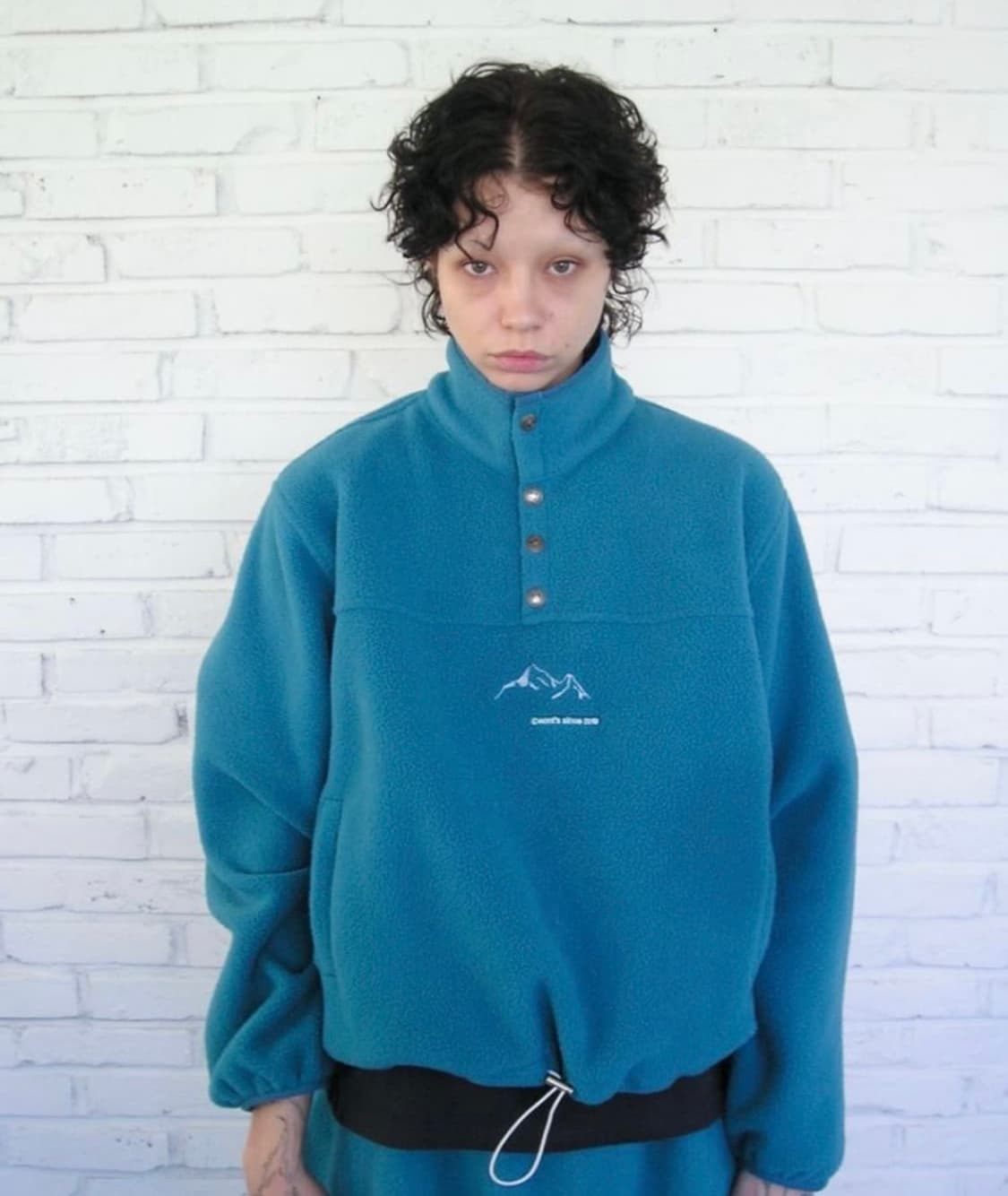 에옹쓰 mountain fleece top 상품이미지1