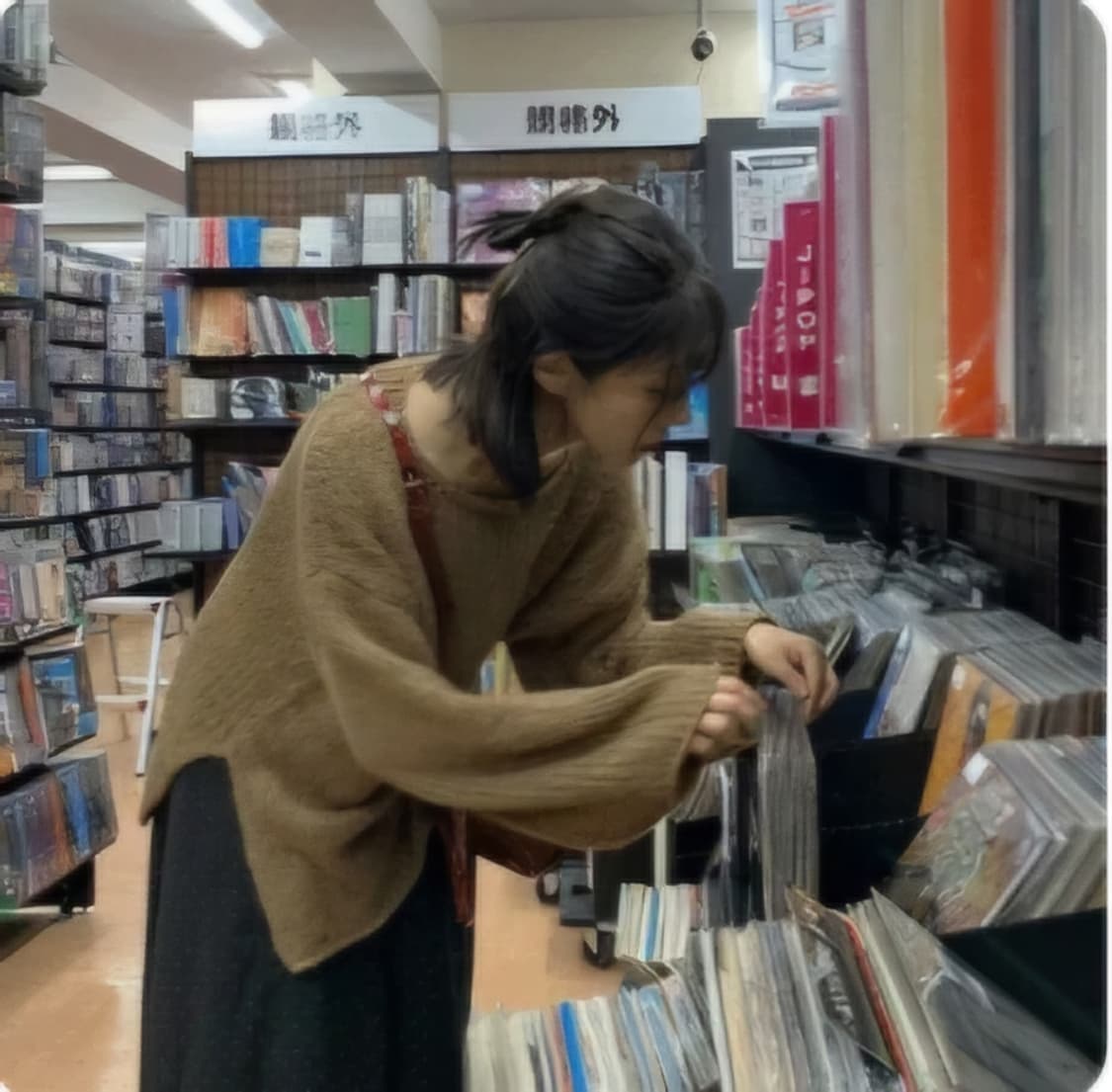 [새상품] 루즈핏 보트넥 청순 벌룬 니트 상품이미지1